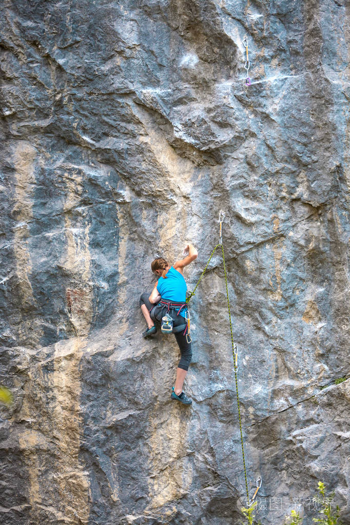 镐把登山_森林034登山镐赵昊_登山镐