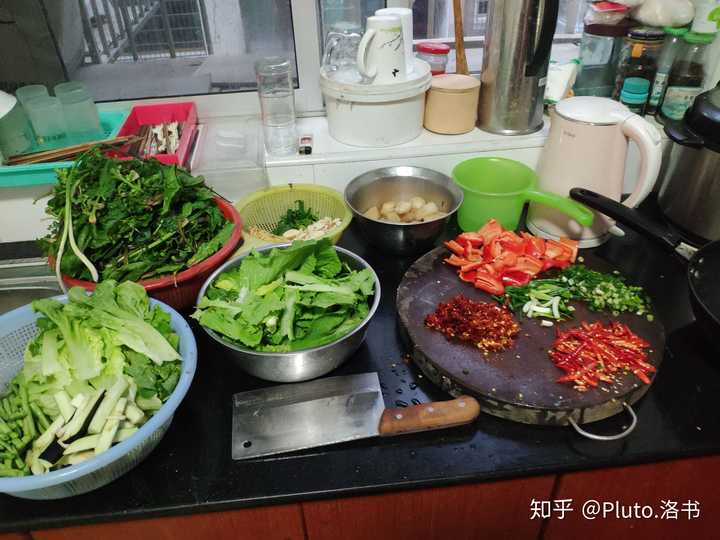 女孩做饭手机游戏-女孩烹饪新手：香气四溢的手机游戏之旅