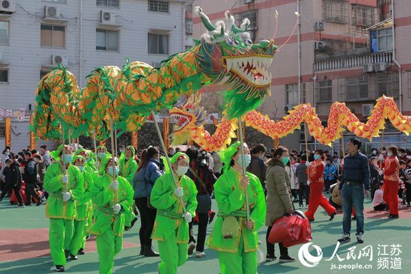 节日民族跳舞的诗句有哪些呢_节日民族风俗_少数民族的节日