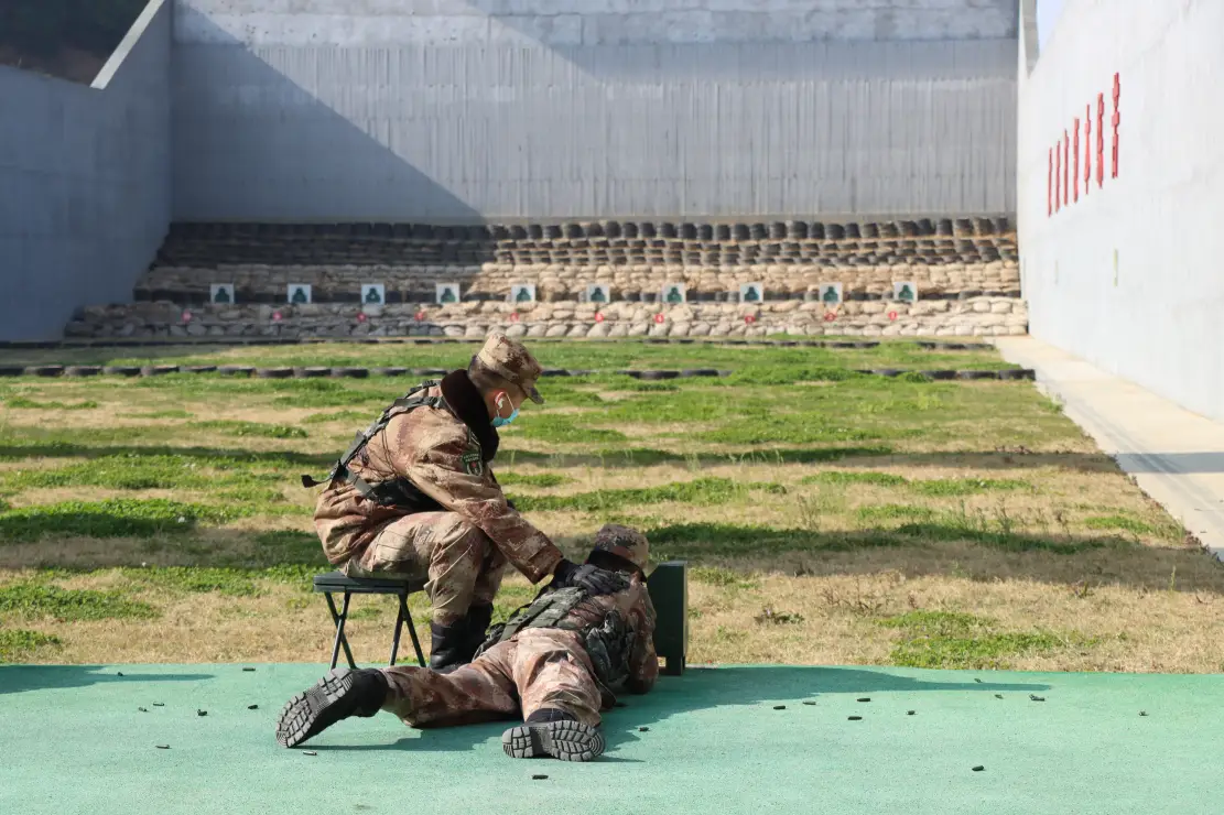 横版射击类手游_横版射击小游戏_手机横版射击游戏游戏下载